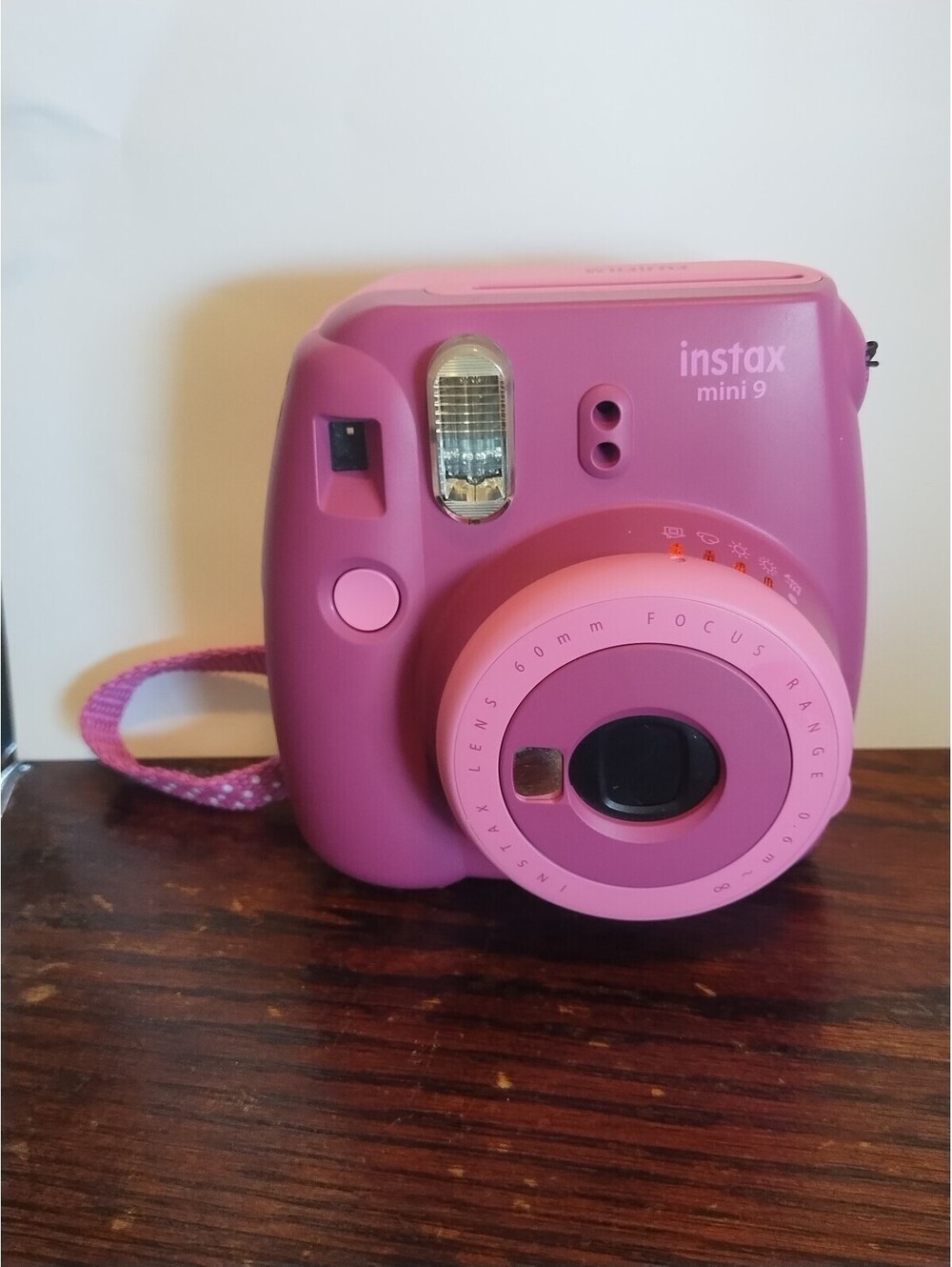 Intex Polaroid camera‎ lot of 2